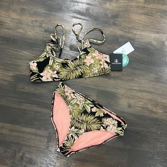 VOLCOM BIKINI SET - Picture 5 of 5